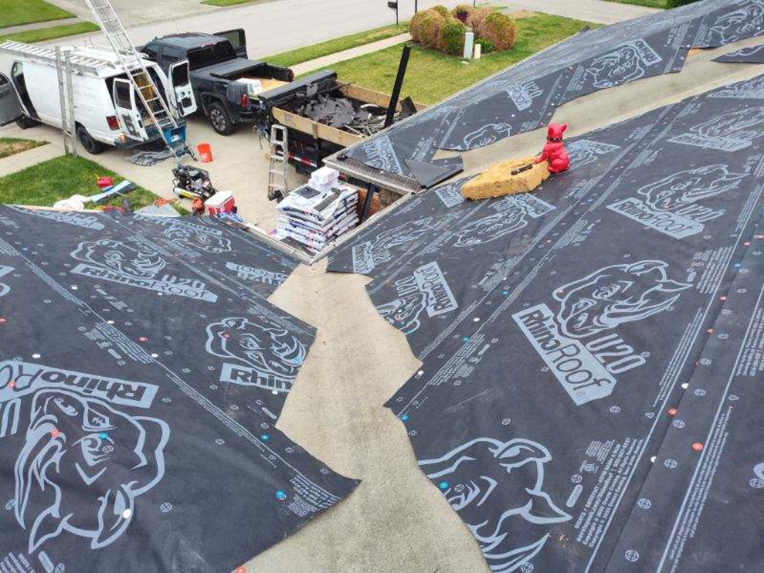 Gendir Roofing crew on a Blue Ash, OH roof replacement
